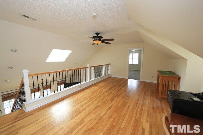Building Photo - 7824 Humie Olive Rd