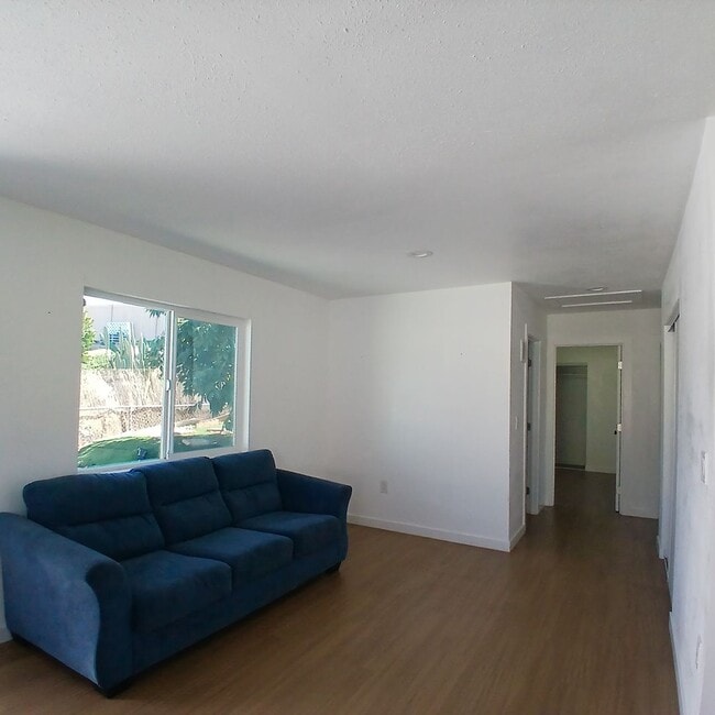 Building Photo - Oakpark Detached ADU