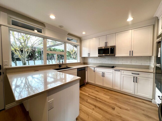 Building Photo - Non-Refundable & Security Deposit Total: $3000.00