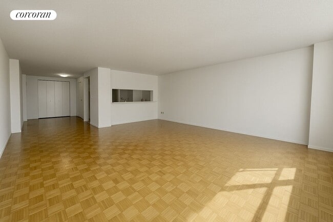 Building Photo - 376 Broadway