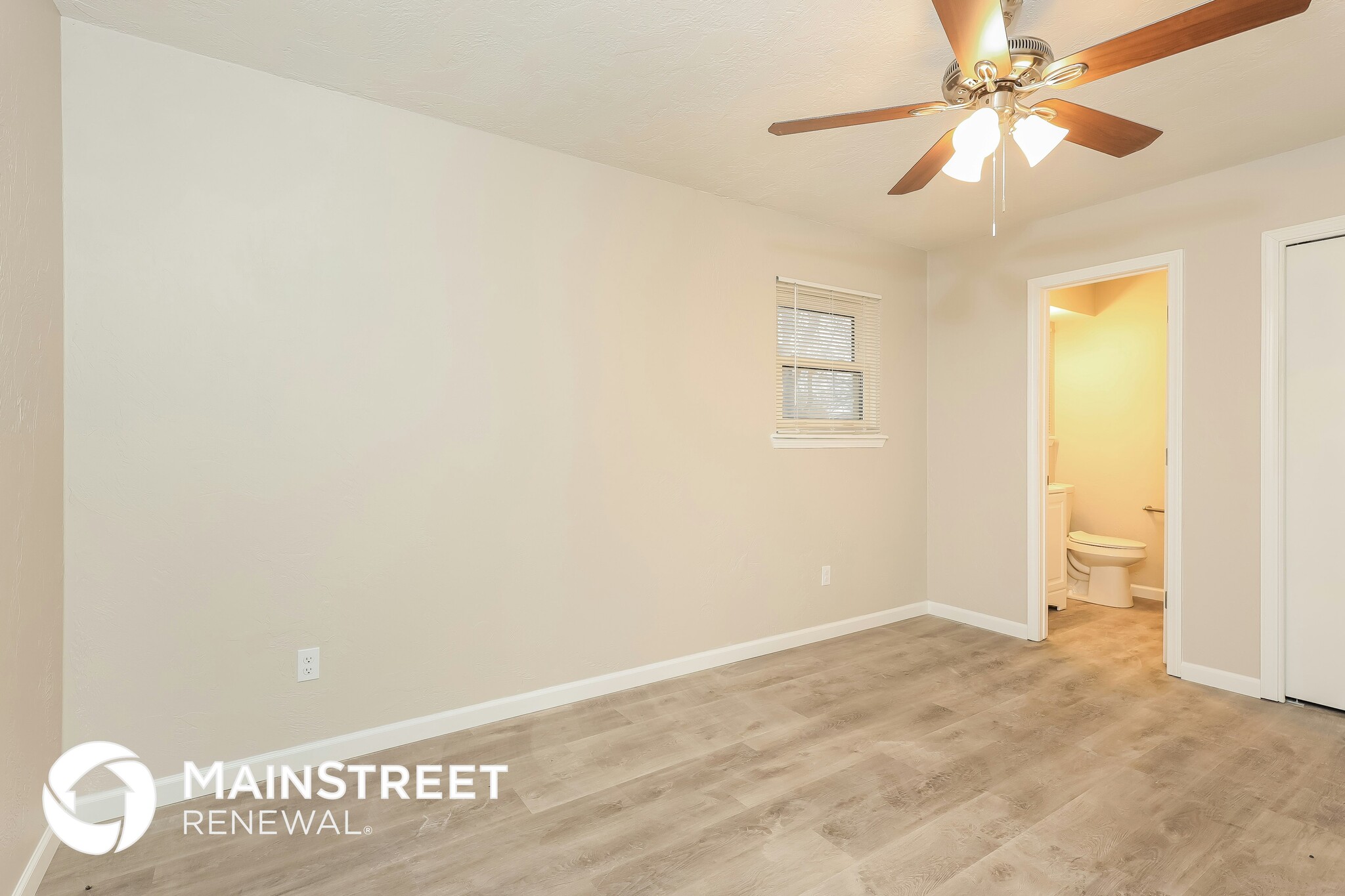 Building Photo - 2005 Fox Ave