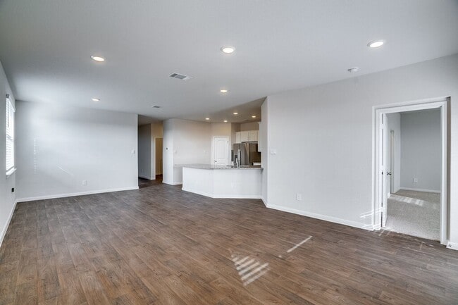 Building Photo - 152 Docile Lp