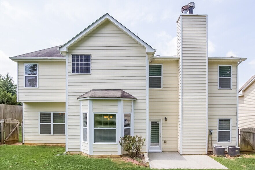 Building Photo - 1260 Red Cedar Trail