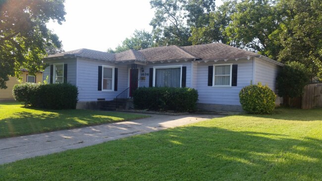 Primary Photo - 1636 Elizabeth Dr