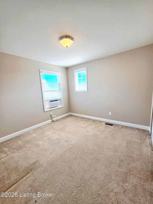 Building Photo - 16300 Brookfield View Ct