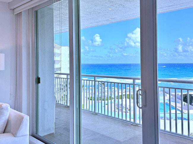 Building Photo - 3546 S Ocean Blvd