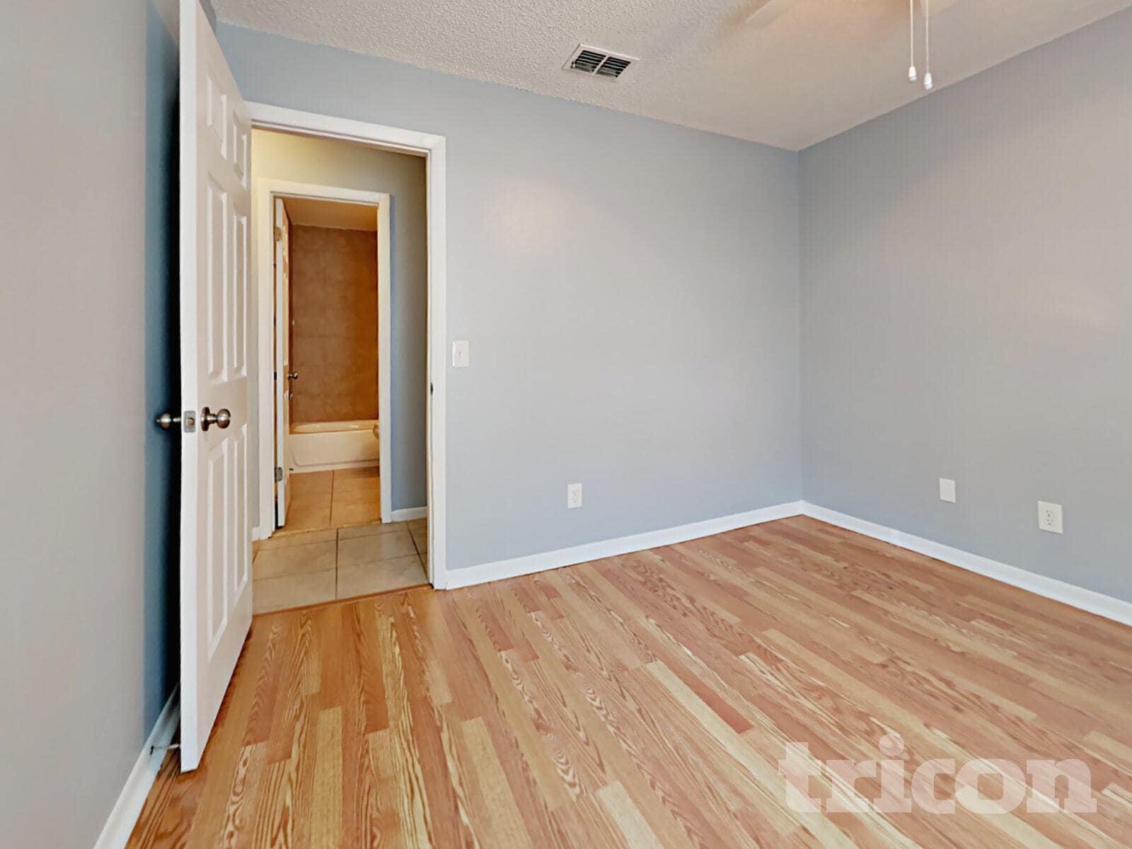 Building Photo - 910 Sunridge Point Dr