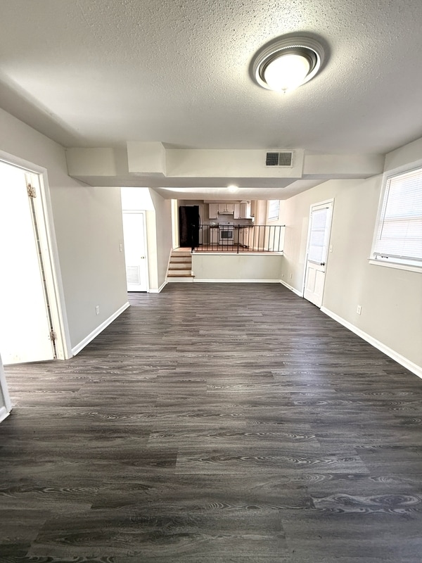 Building Photo - 3616 Hester Ln NW