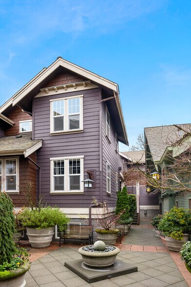 Building Photo - 5430 California Ave SW