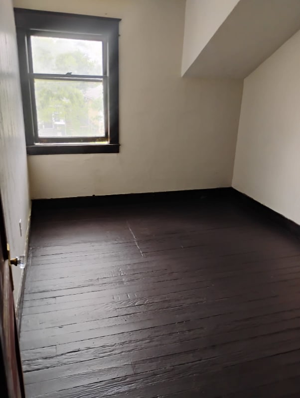 Building Photo - 1223 Bement St