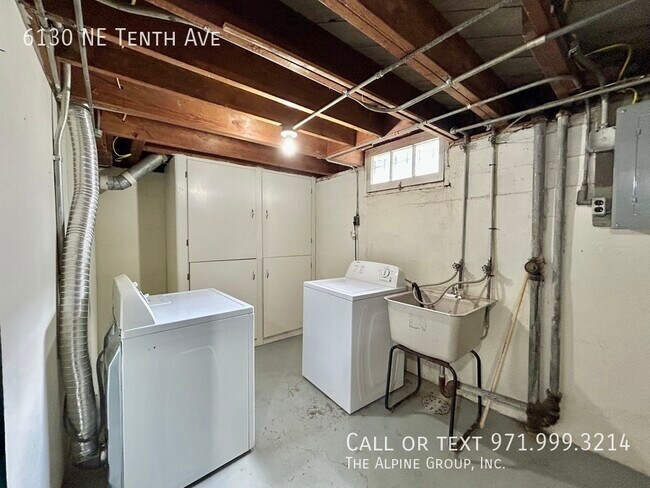 Building Photo - 6130 NE Tenth Ave-