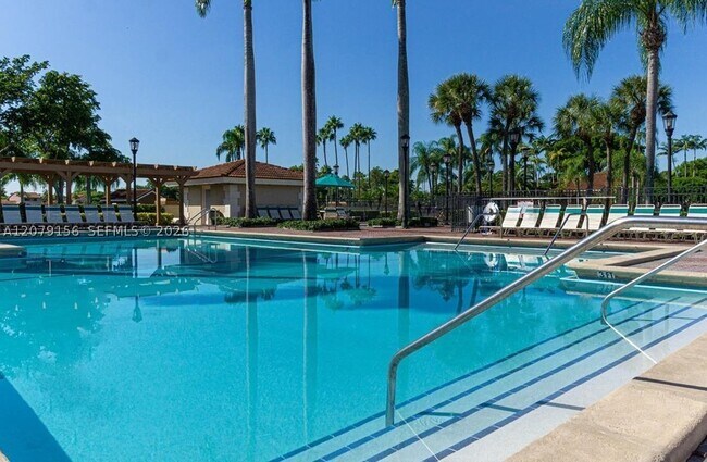 Building Photo - 18290 Mediterranean 7-5