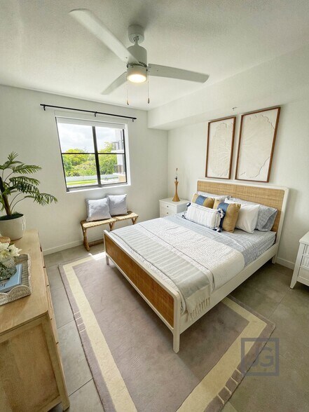 Bedroom - 5320 NW 78th Ave