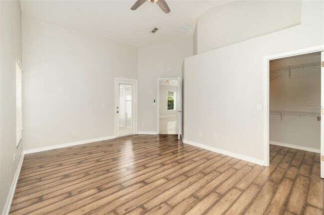 Building Photo - 1610 Song Sparrow Ct