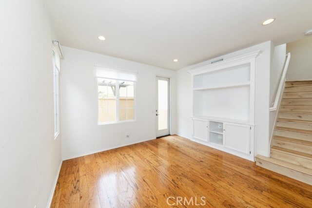 Building Photo - 72 Chantilly