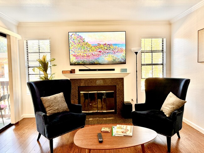 Building Photo - 12035 Alta Carmel Ct