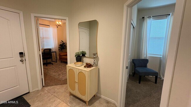 Building Photo - 30998 W Earll Dr