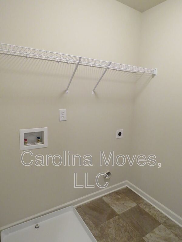 Building Photo - 163 Heatherwood Ln