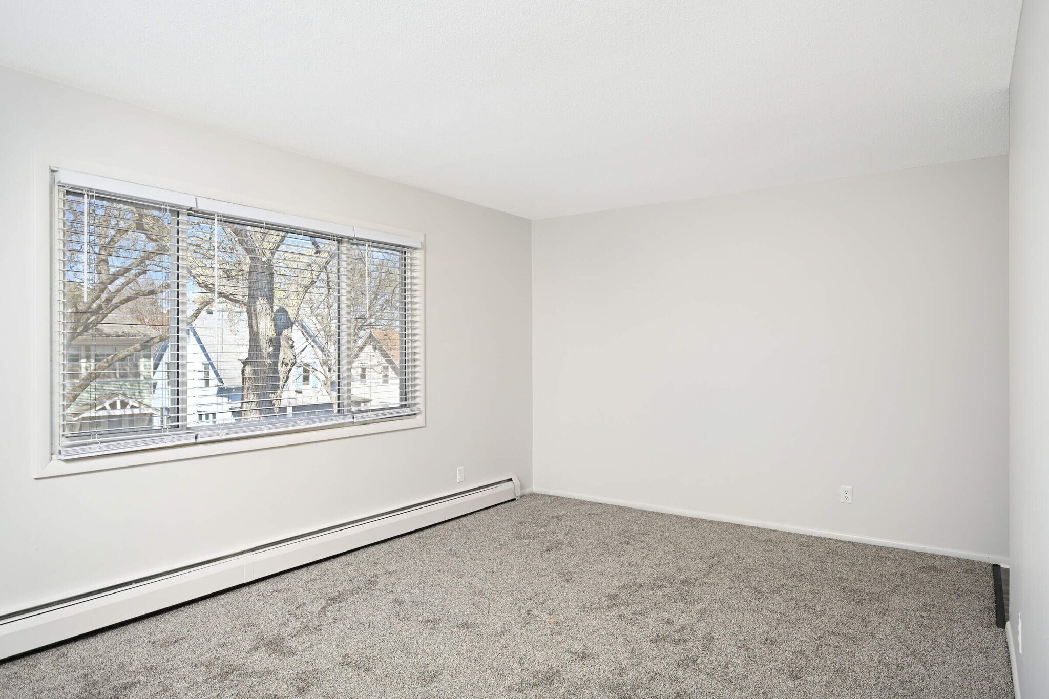 Building Photo - 3625 Aldrich Ave S