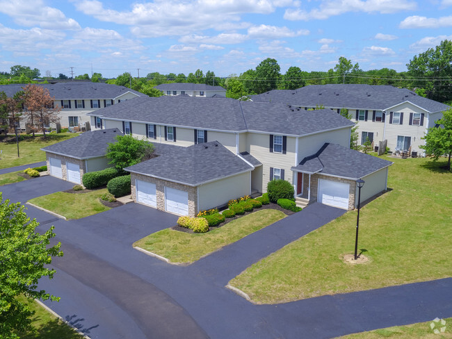 Building Photo - Oak Bend Commons