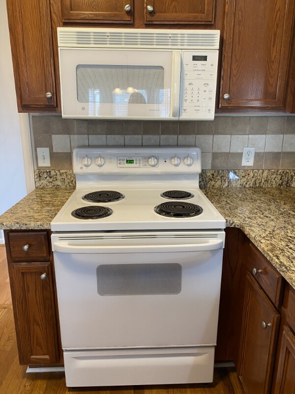 Building Photo - 116 New Haven Ct