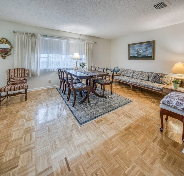 Building Photo - 32 S Ocean Breeze