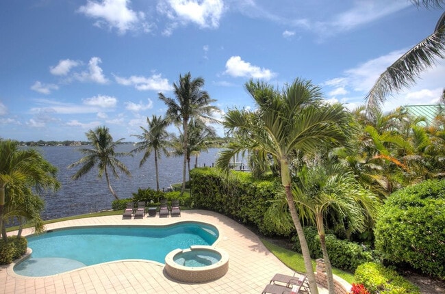 Building Photo - 19022 Loxahatchee River Rd