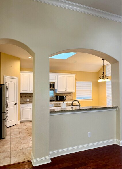Building Photo - 1734 Boxwood Ln
