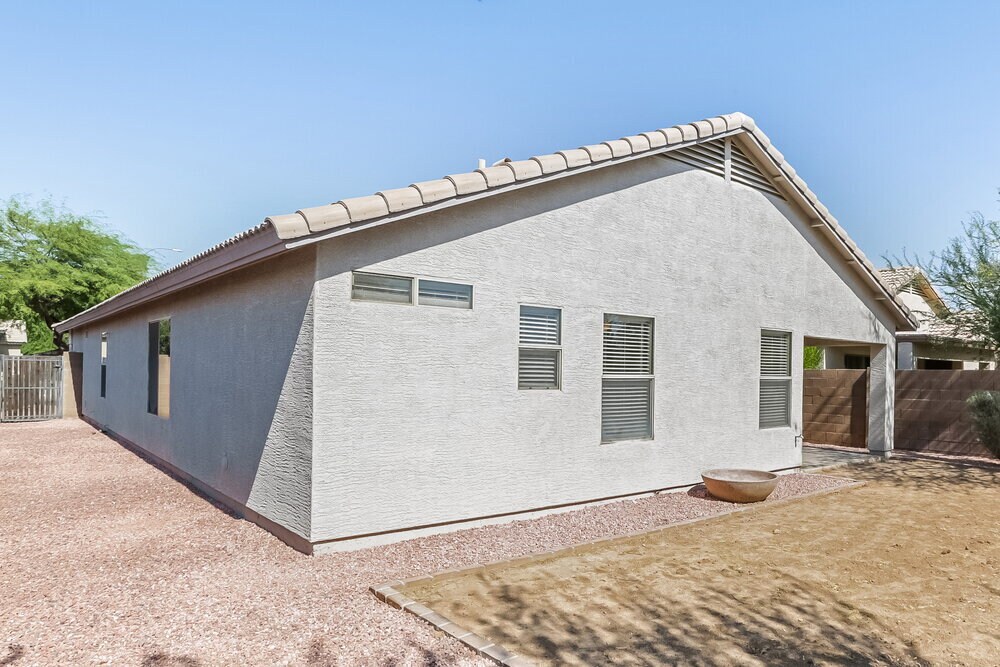 Building Photo - 501 S 125th Ave