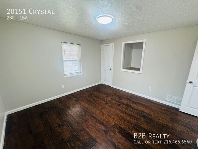 Building Photo - 20151 Crystal-