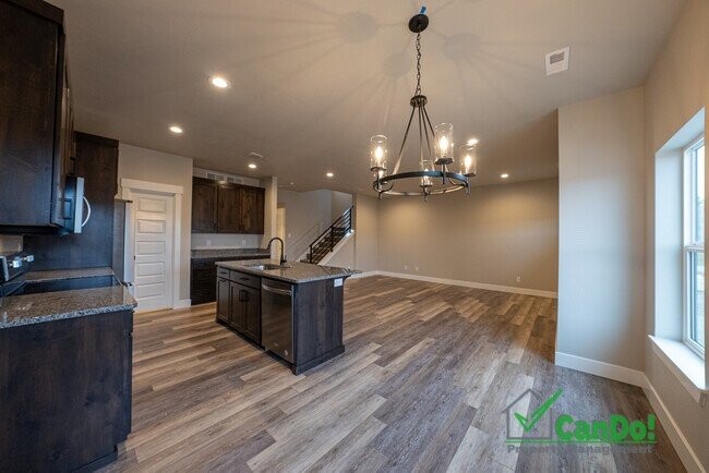 Building Photo - BEAUTIFUL 4 BEDROOM TOWNHOME for rent in A...