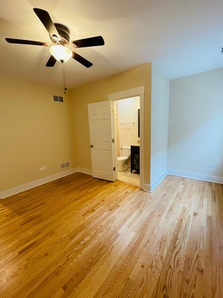 Primary Bedroom - 7408 N Hoyne Ave