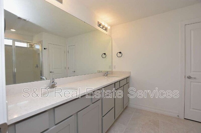 Building Photo - 3857 Capri Coast Dr