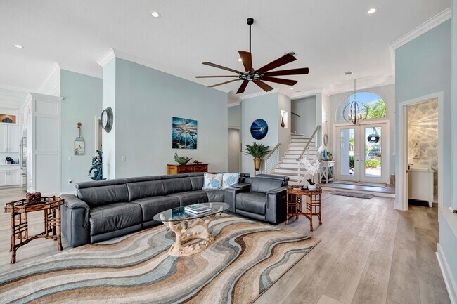 Building Photo - 3225 Braemar Way
