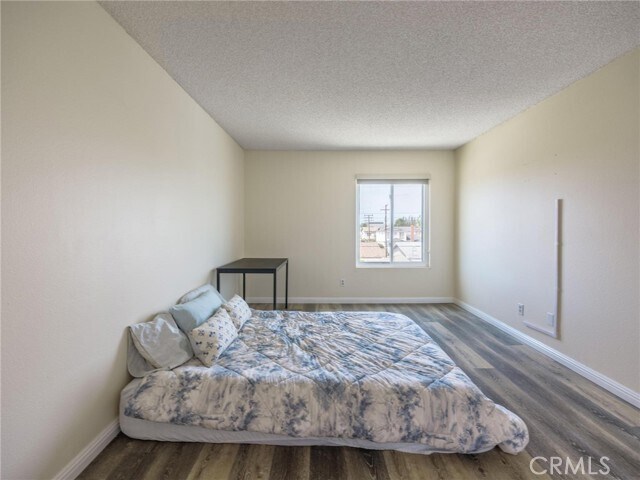 Building Photo - 1229 W 223rd St