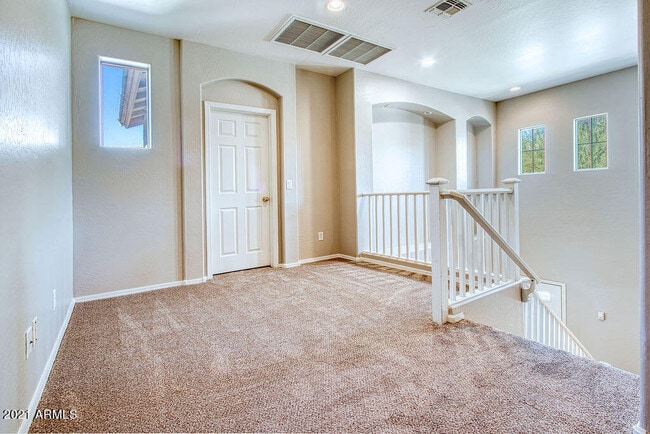 Building Photo - 35210 N 30th Dr