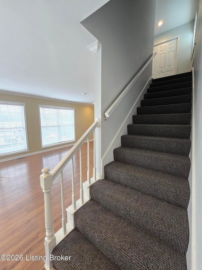 Building Photo - 2405 Blankenbaker Rd