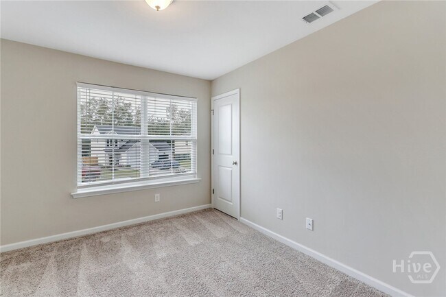 Building Photo - 580 Waybridge Way