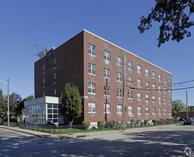 Primary Photo - Colonna House