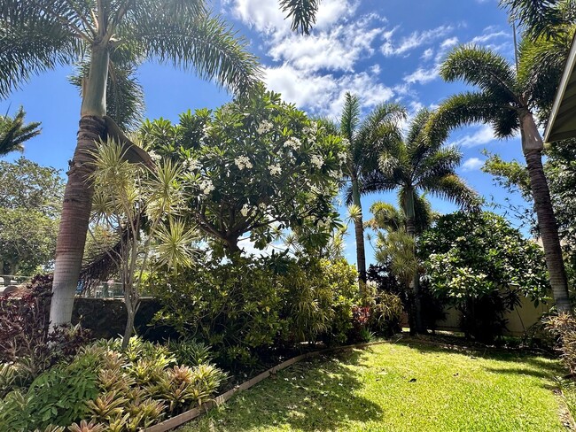 Building Photo - Spacious Home Close to Beaches, Shopping and More in South Maui!