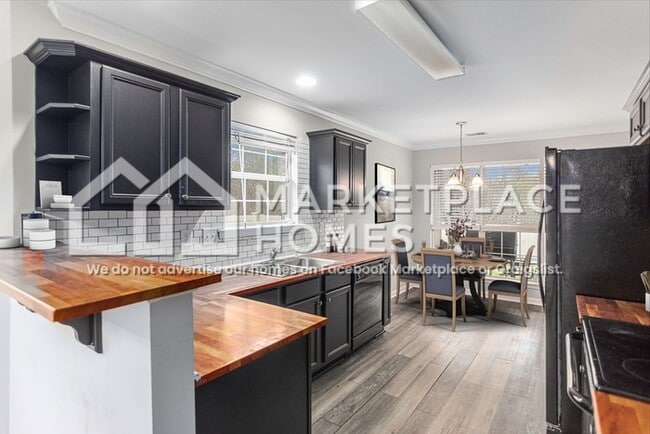 Building Photo - 2115 Willow Glenn Dr