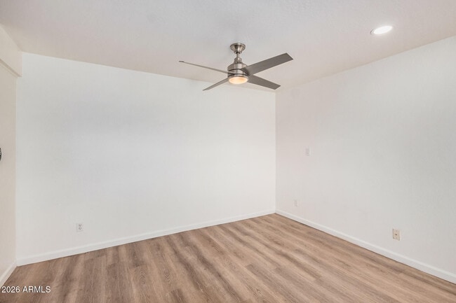 Building Photo - 11009 S Tewa St