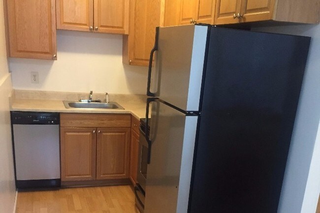 Building Photo - 119 St Laurence Rd