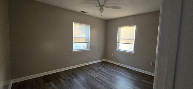 Building Photo - 2Bd/1Ba for Rent in Savannah, GA!