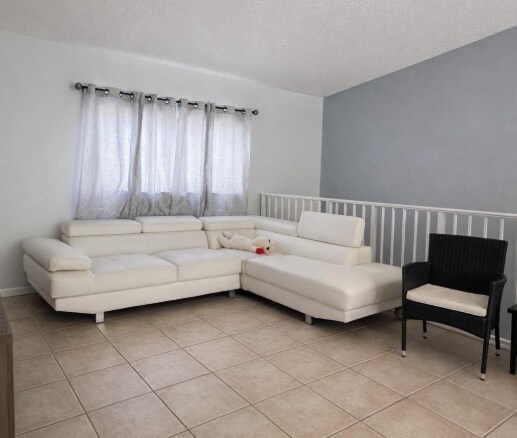 Building Photo - 2871 W 76th St