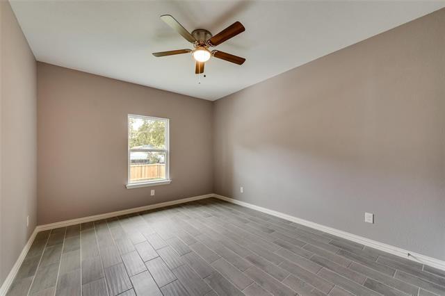 Building Photo - 2507 S Ewing Ave