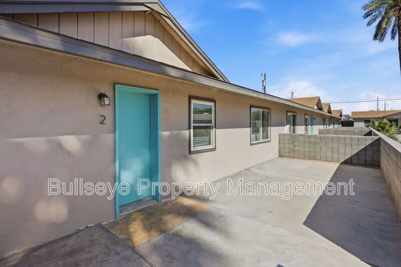 Building Photo - 840 E Turney Ave