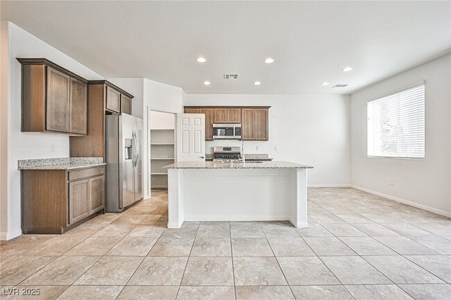 Building Photo - 9240 Black Diamond St