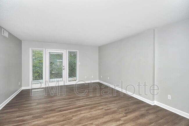 Building Photo - 4722 NC-73