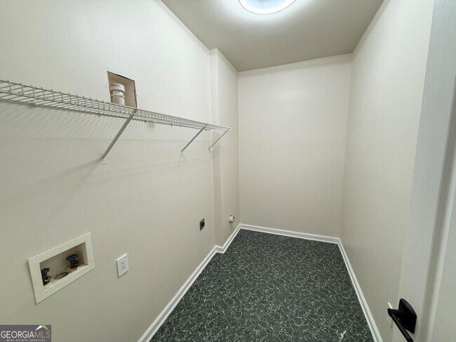 Building Photo - 2822 Savannah Walk Cove